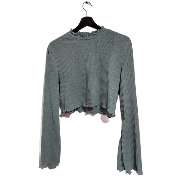 Green/blue shein long sleeve crop top - Picture 1 of 3